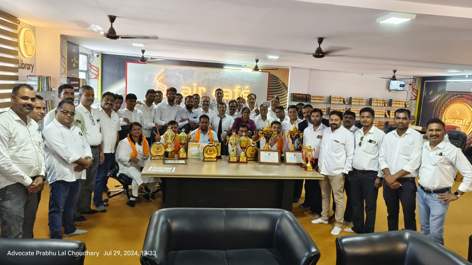एडवोकेट स्व. श्री कन्हैयालाल श्रीमाली चेरीटेबल ट्रस्ट के तत्वाधान मे सम्मान समारोह का आयोजन