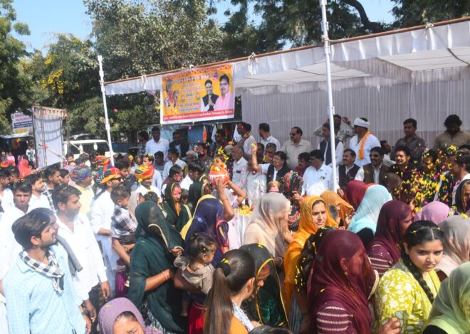 देवनारायण जयंती पर निकली शोभा यात्रा का विधायक चंद्रभान सिंह आक्या टीम ने स्वागत किया गया