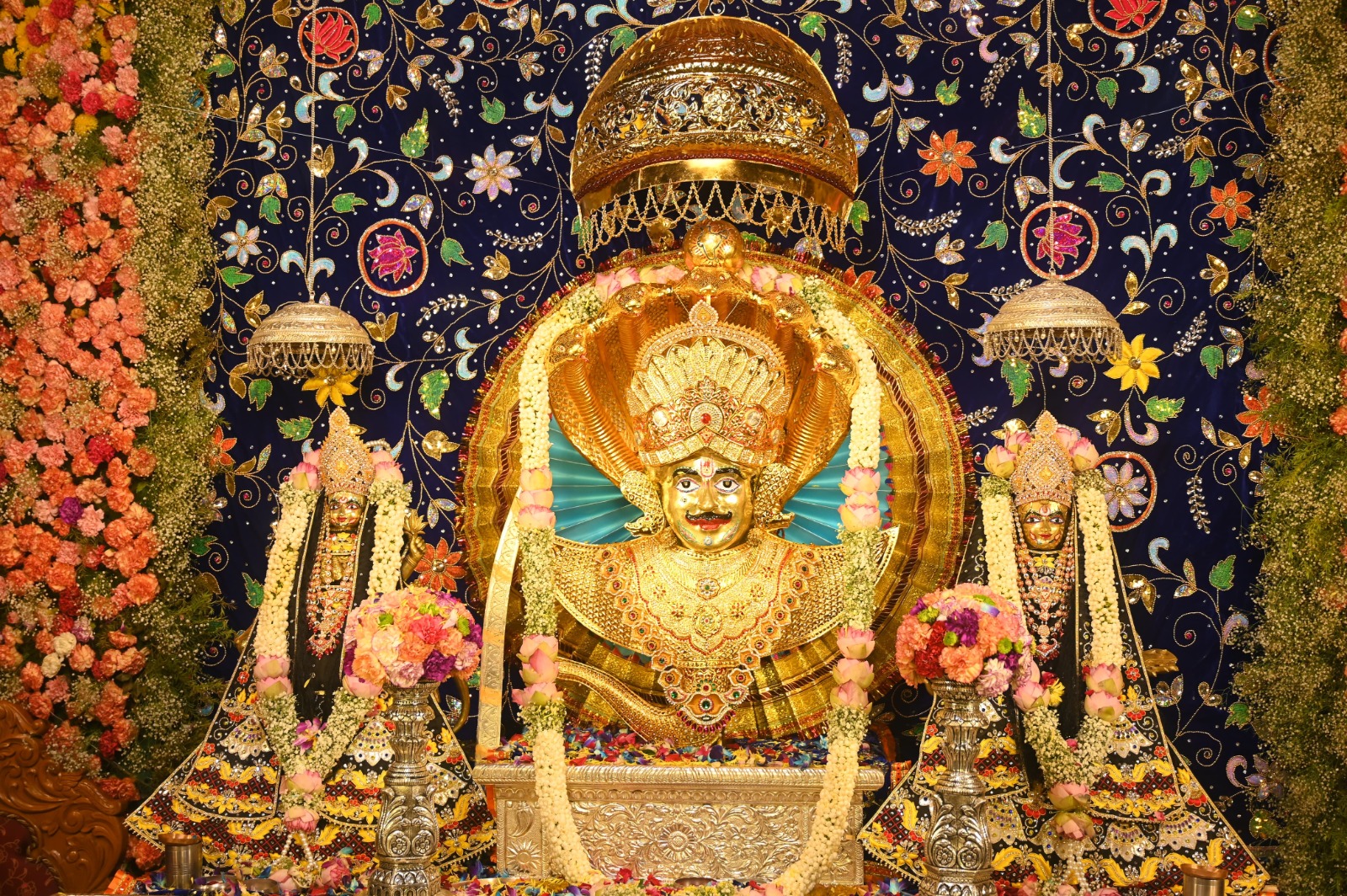 पूरी श्रद्धा एवं उत्साह के साथ 20 वां कल्याण महाकुंभ सानंद संपन्न, शयन आरती तक दर्शनार्थियों का लगा रहा तांता