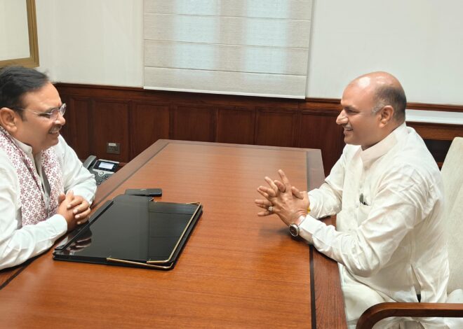 मुख्यमंत्री भजनलाल शर्मा और सांसद सीपी जोशी ने चित्तौडगढ़ के विकास कार्यों को लेकर की चर्चासंसद भवन परिसर में हुई दोनों नेताओं की मुलाकात