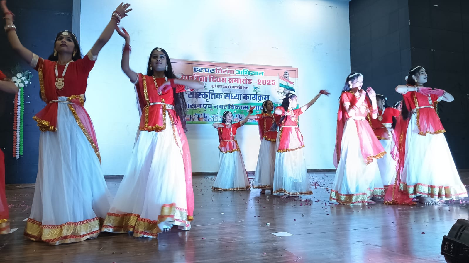 स्वाधीनता दिवस 2025 की पूर्व संध्या पर इंदिरा प्रियदर्शनी ऑडिटोरियम में सांस्कृतिक संध्या का आयोजन